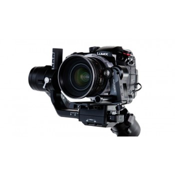 Nucleus-Nano: Wireless Lens Control System