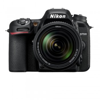 Nikon D7500 + AF-S-18-140mm VR f/3.5-5.6